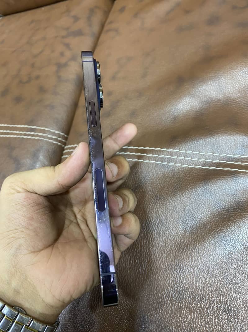 Iphone 14 pro max 5