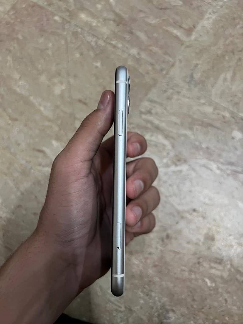 Iphone 11 3