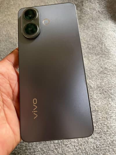 Vivo V60