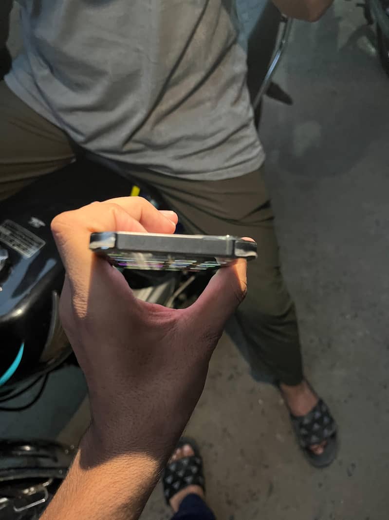 Apple iPhone 12 Pro 1