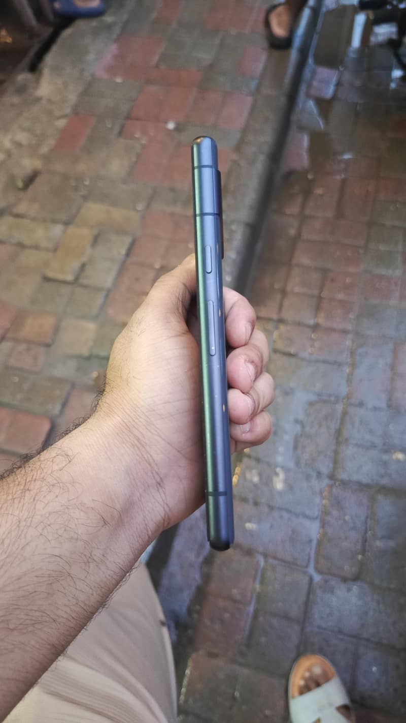 Google Pixel 7a 2