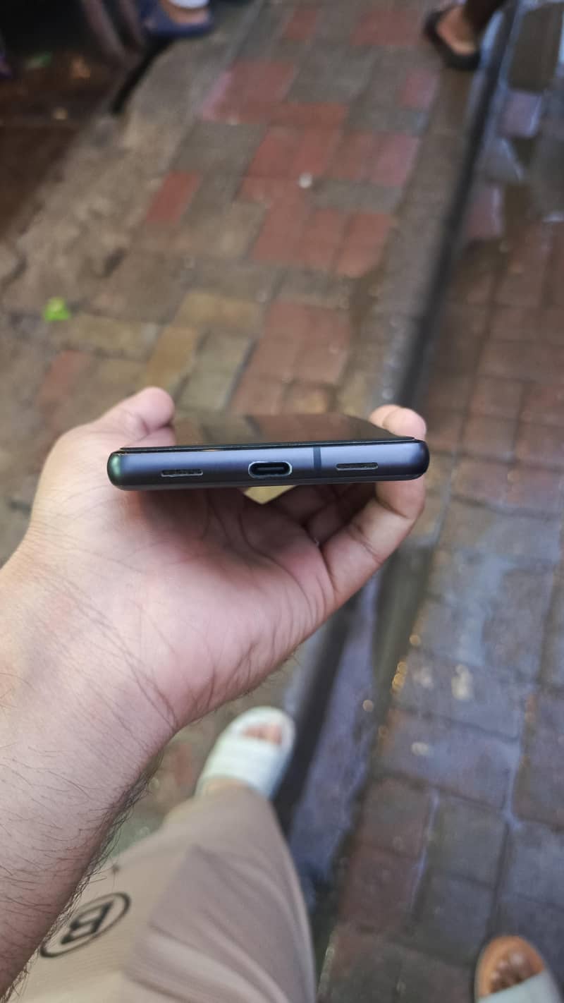 Google Pixel 7a 3
