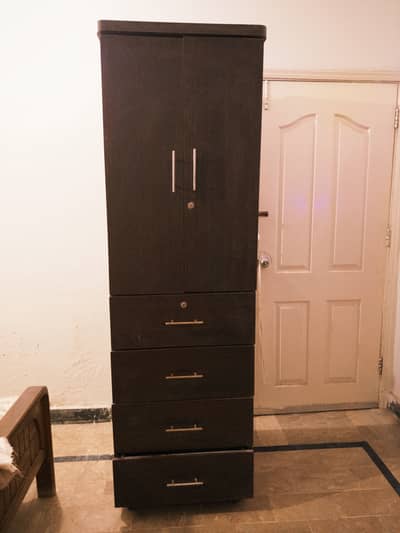 Cupboard (ALMIRAH)