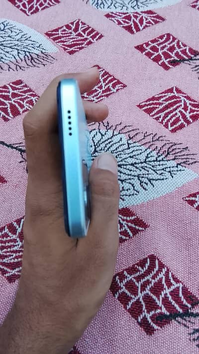 Vivo Y18