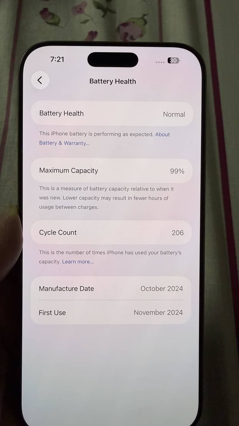 Iphone 16 pro max 1