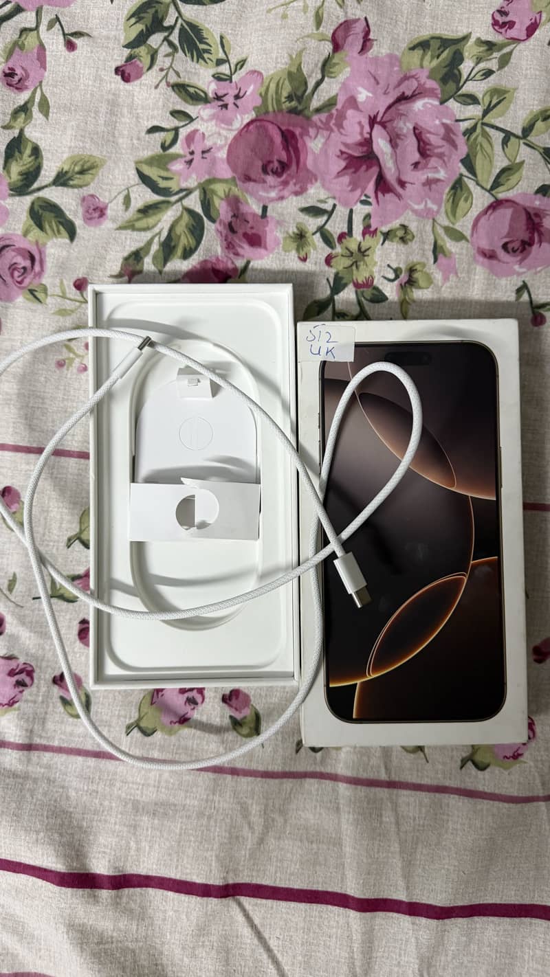 Iphone 16 pro max 4