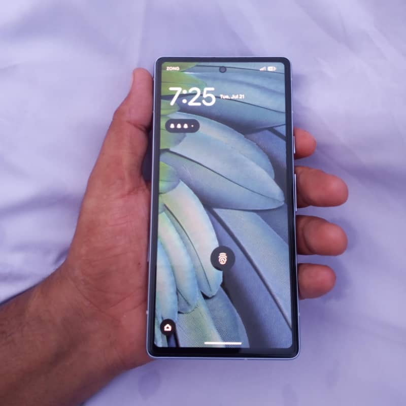 Google Pixel 7a 1
