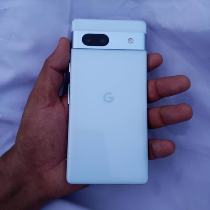 Google Pixel 7a 2