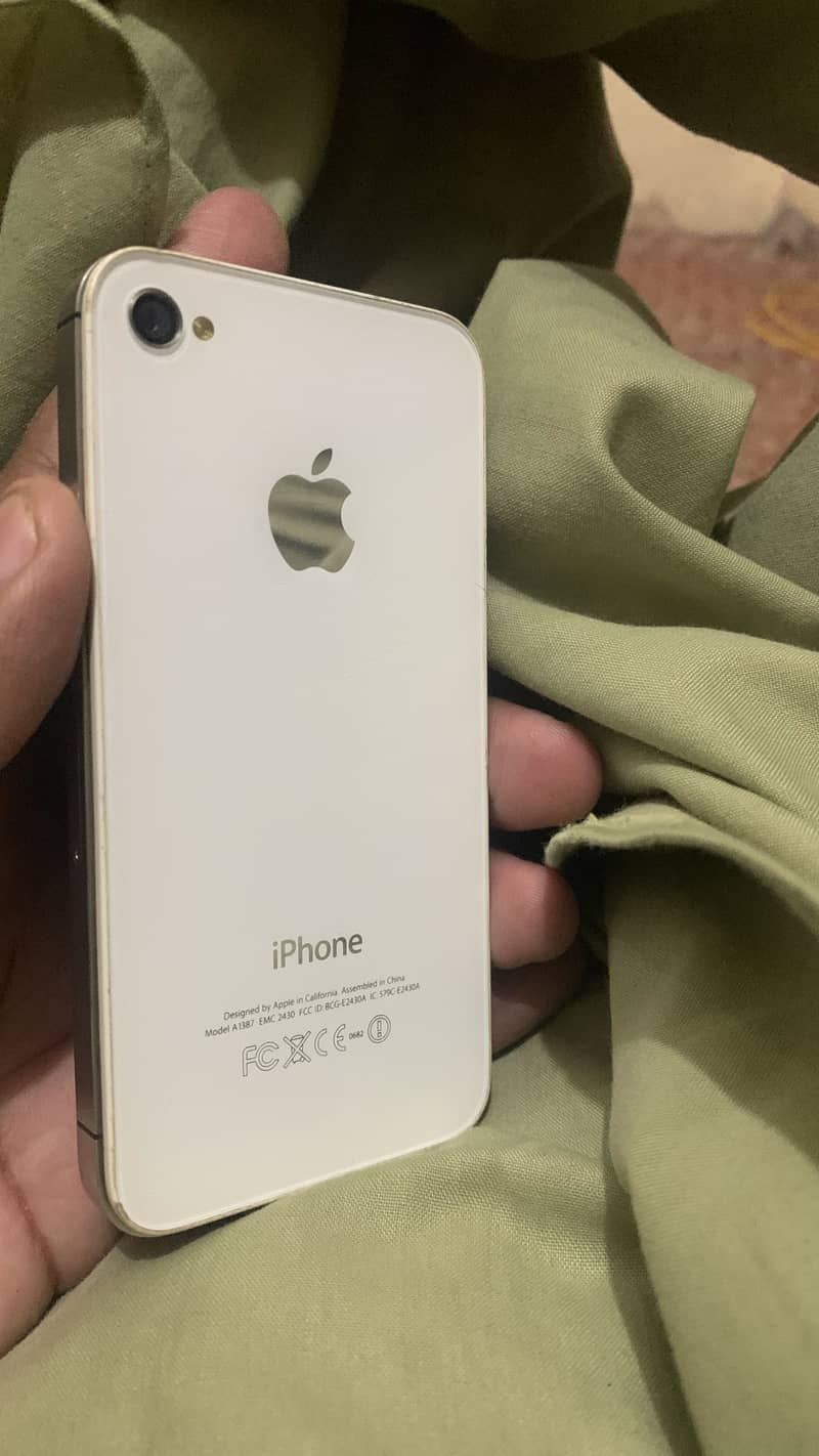 Iphone4s 0
