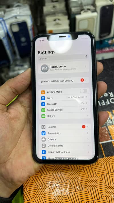 Apple iPhone 11 factory unlocked  87battery