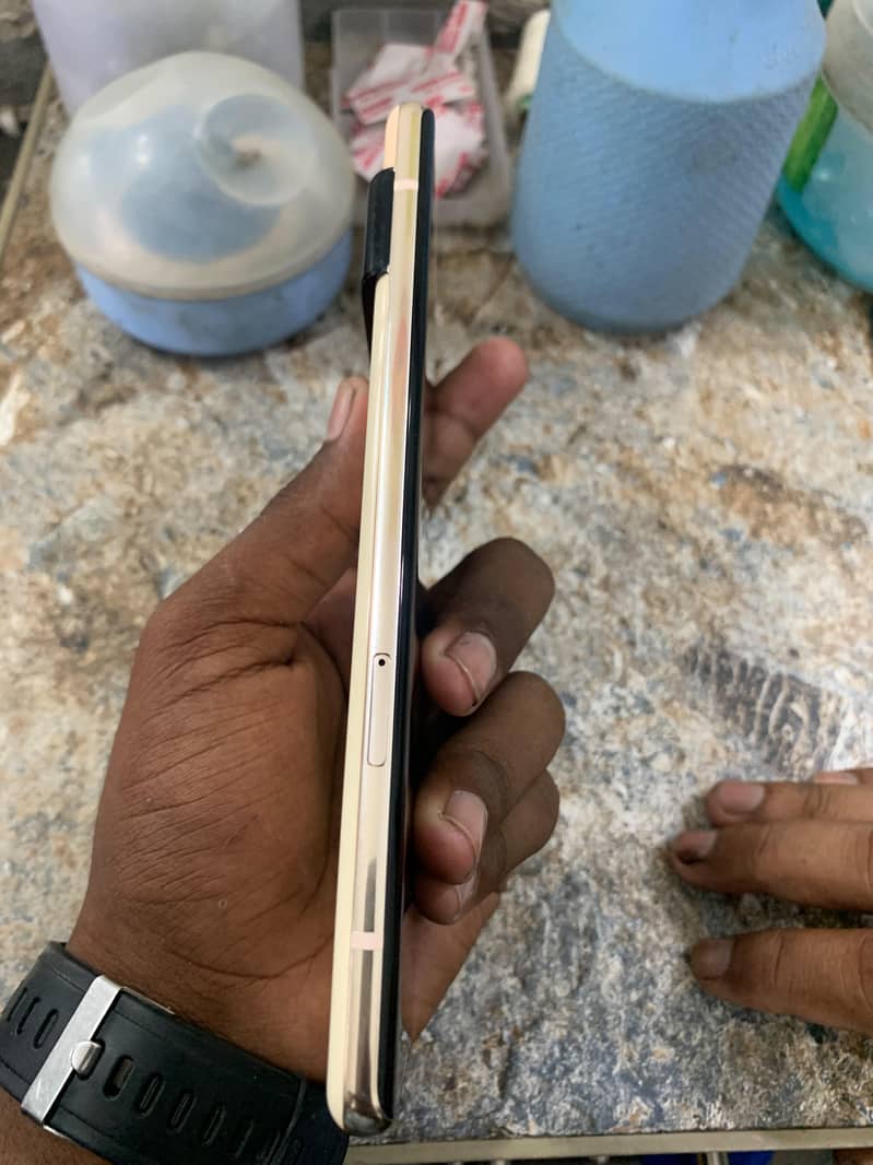 Google Pixel 6 Pro 2