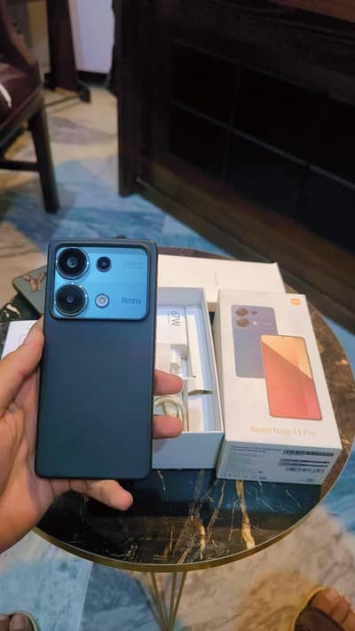 Xiaomi Redmi Note 13 Pro