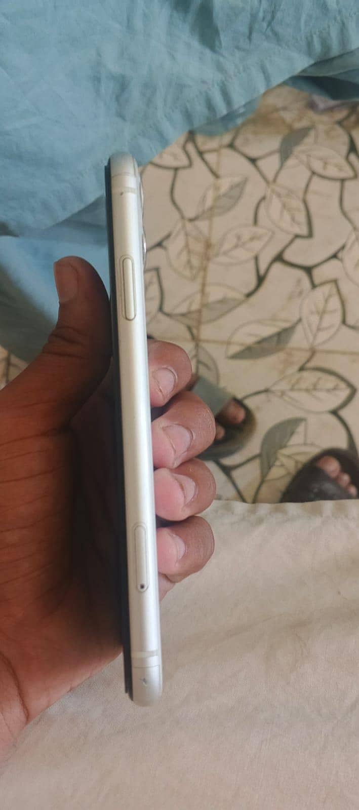 Apple iPhone 11 5