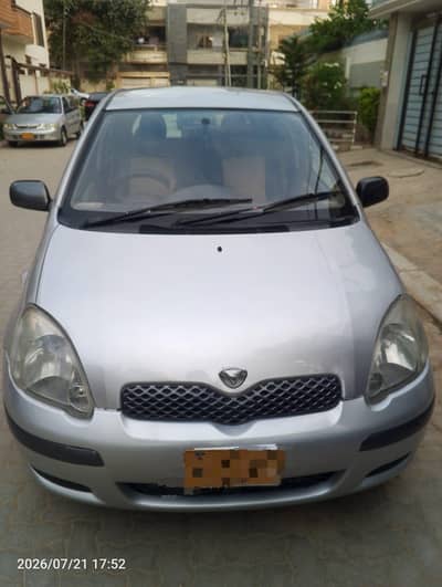 Toyota Vitz 2004