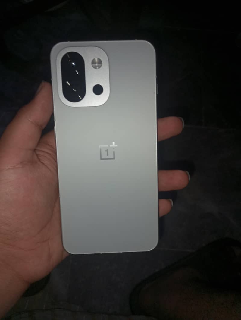 One Plus 13s 0