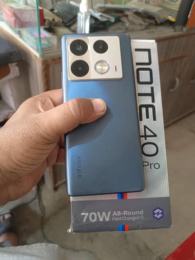 NOTE 40 PRO