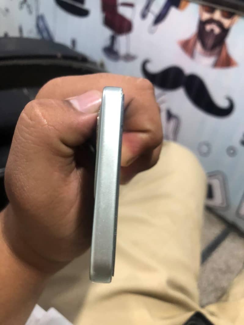 OPPO A5 Pro 4