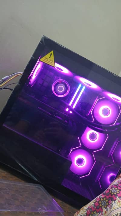Ryzen 7 7700 | 32GB DDR5 6000 | 7700XT 12GB