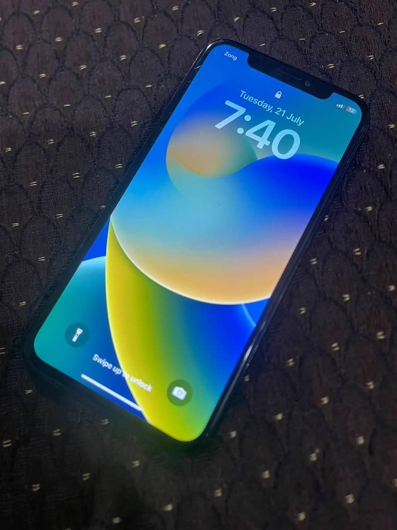 Apple iPhone X 1