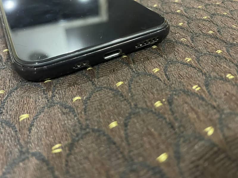 Apple iPhone X 2
