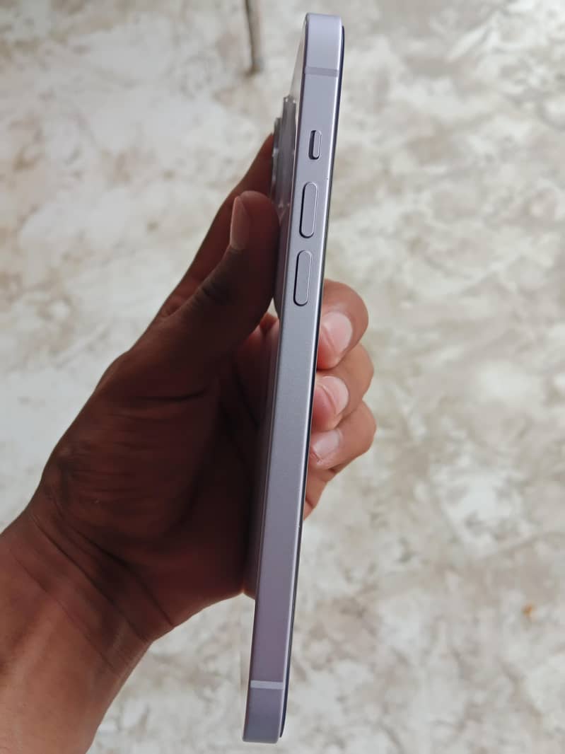 Apple iPhone 14 plus 2