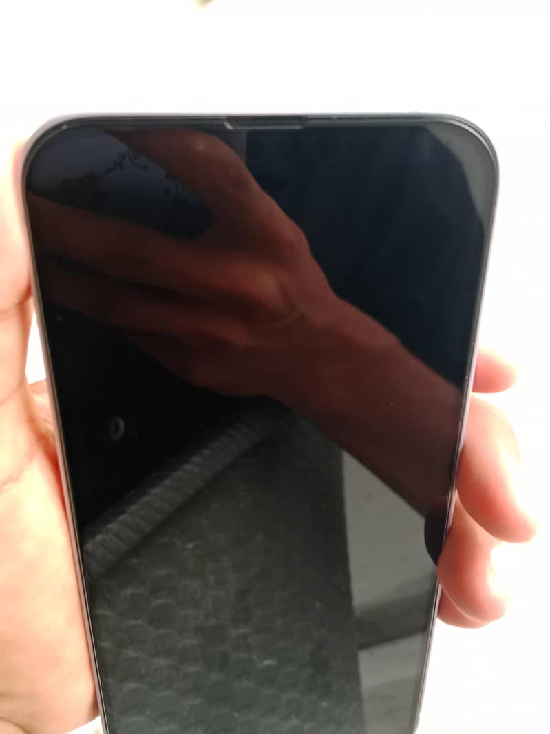 Apple iPhone 14 plus 3