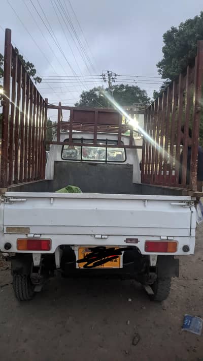 Suzuki Ravi 2013