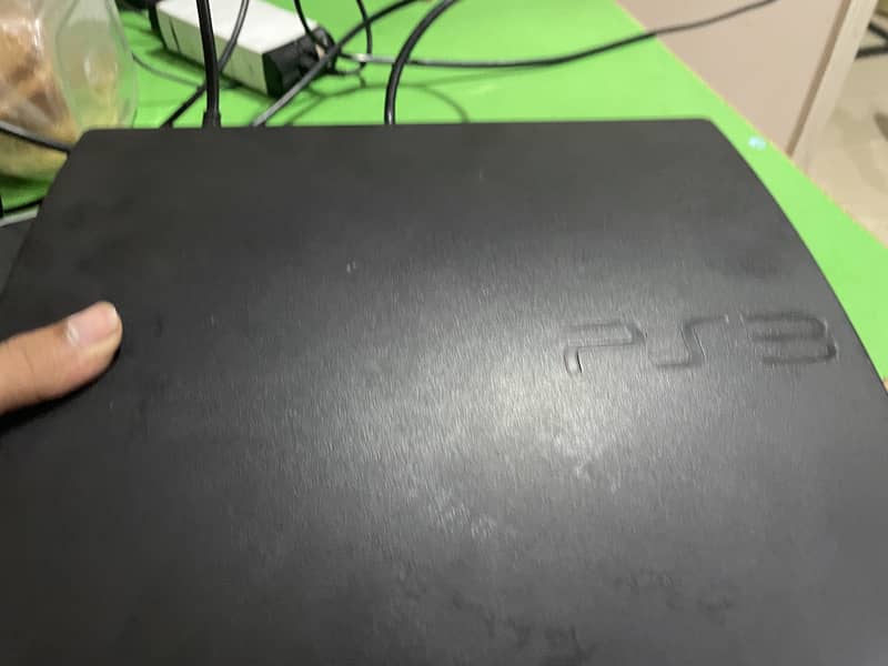 Ps3 slim console 1