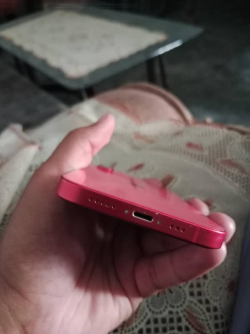 Apple iPhone 12 2