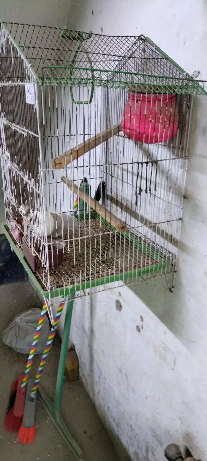 cage parrot cage like new — photo 6