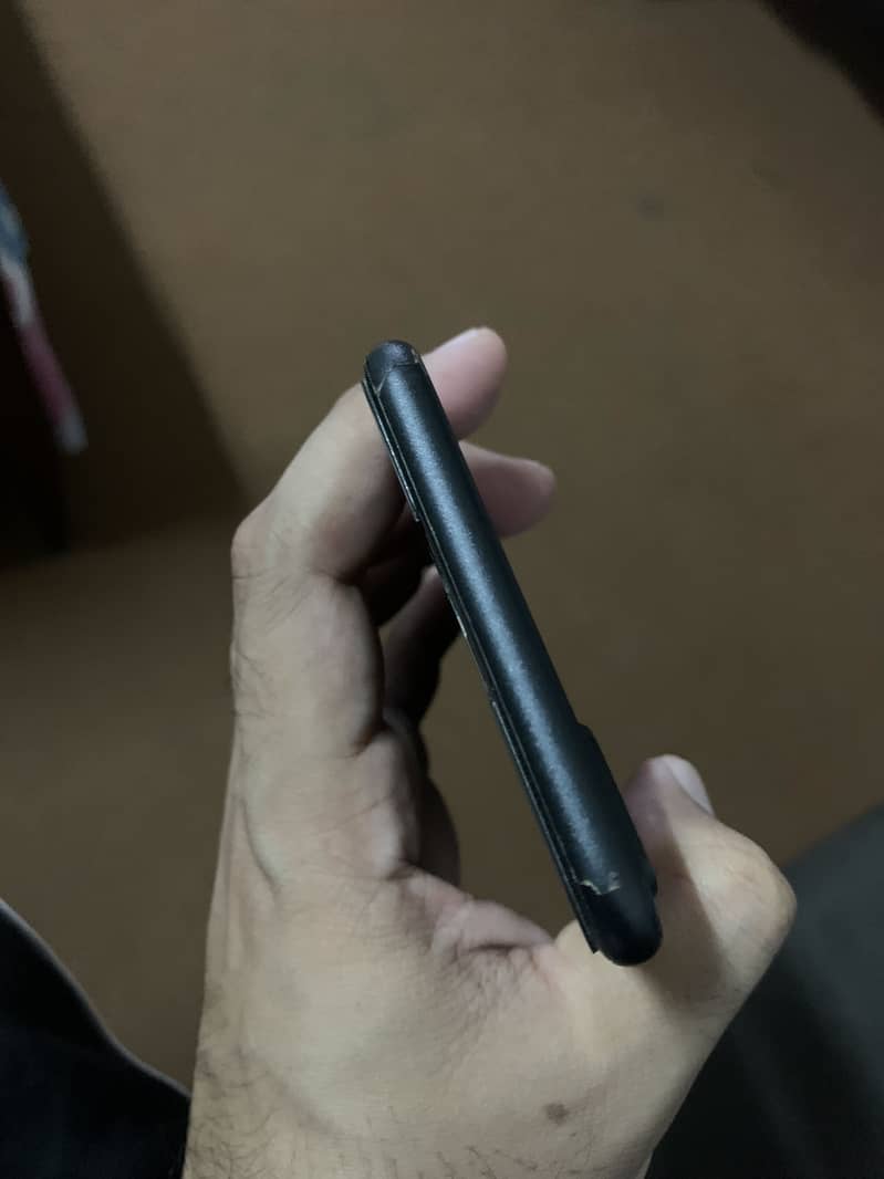 Apple 7 plus 4