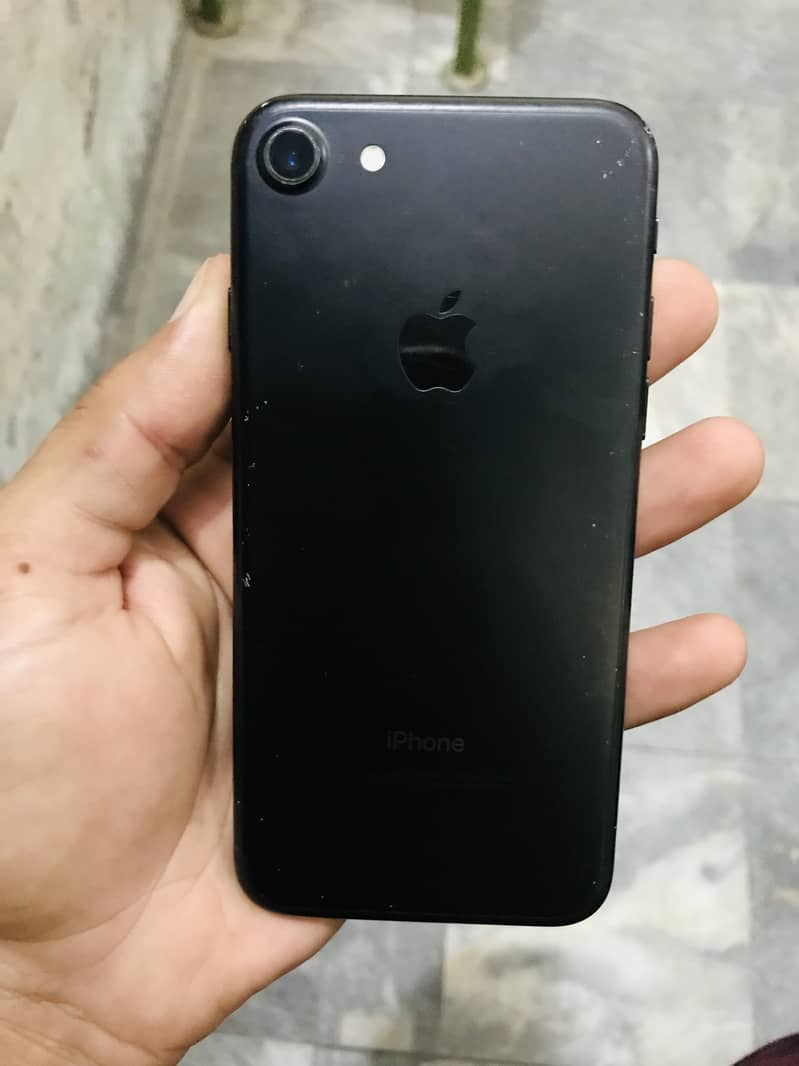 Apple iPhone 7 6