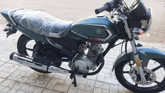 yamaha bike YBZDx gray Bullish color