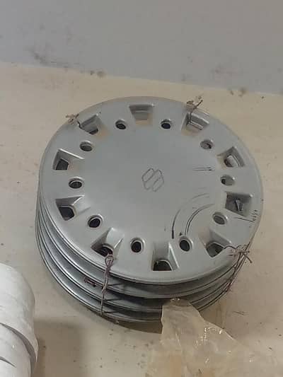 alto vxr wheel caps