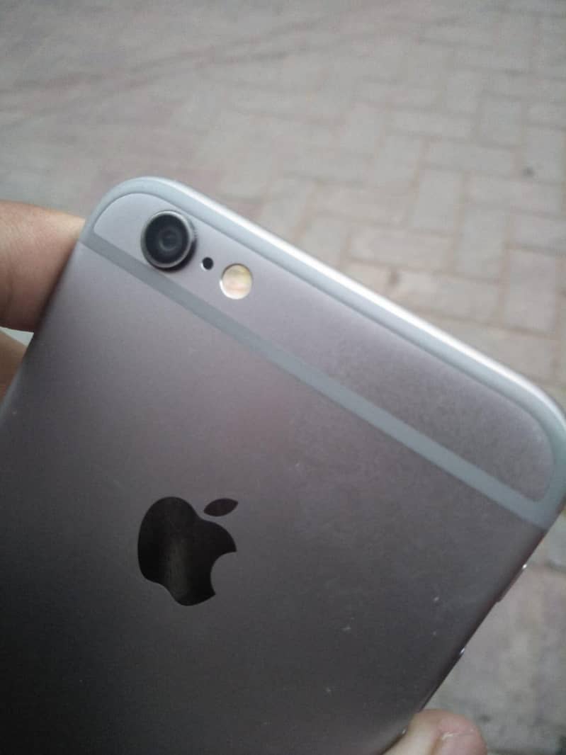 Apple iPhone 6 2