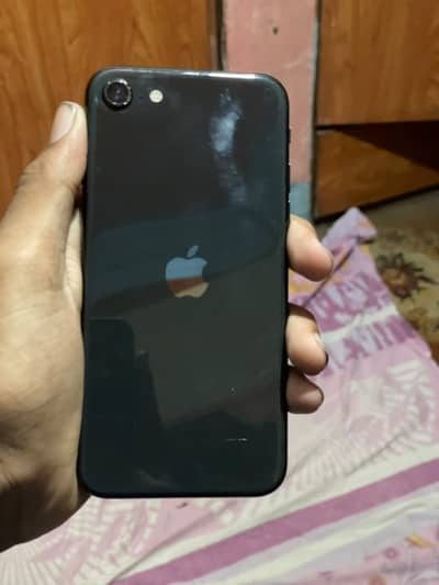 Iphone se 2022 exchange possible xr and any android phone