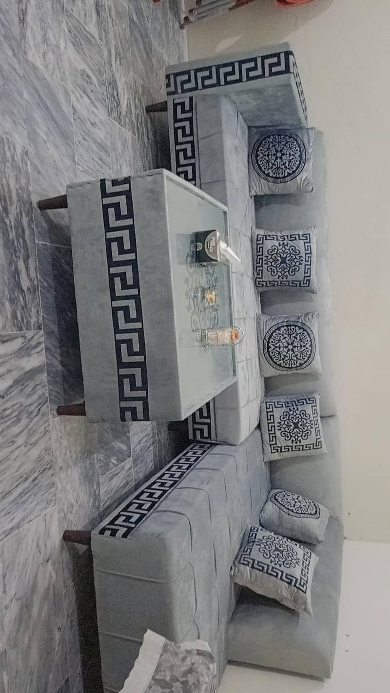 L shaped sofa 0