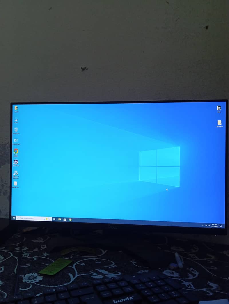 Dell Border Less LCD 0