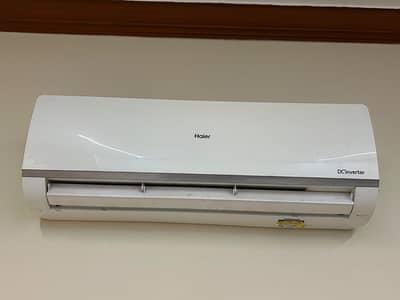 Hair Ac 1.5 ton or 1 ton