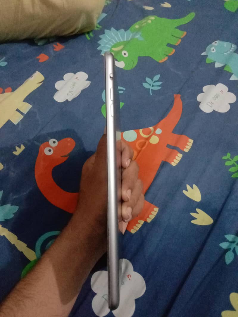 ipad mini 5 (5500) 1
