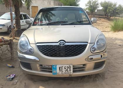 Toyota Duet 2002