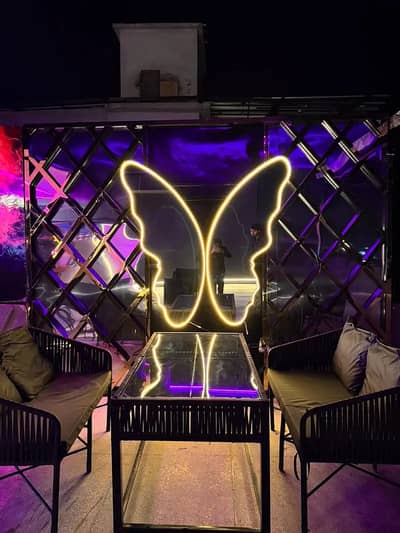Rooftop Cafe Sheesha & Restarurant For Sale