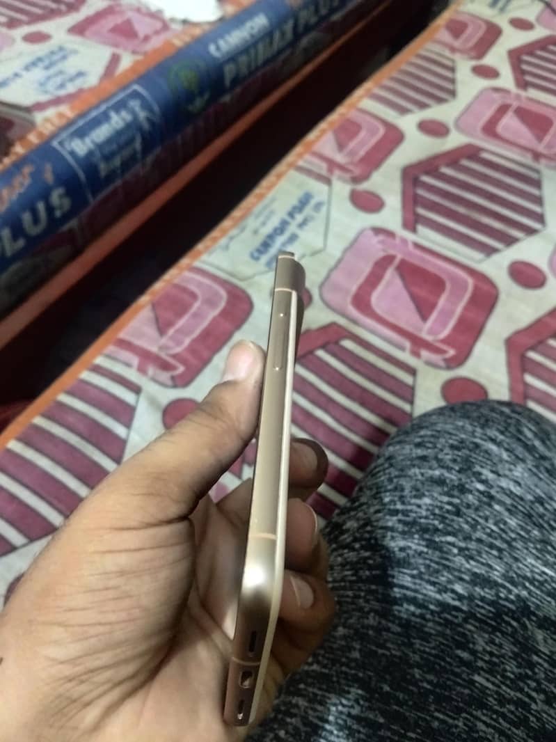 Google Pixel 8 1