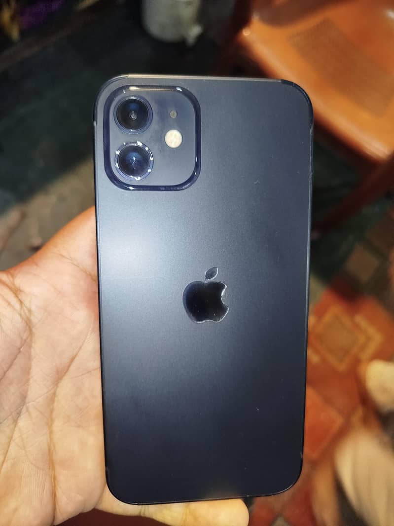 Apple iPhone 12 0