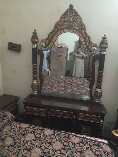 Bed for sale Chinioti style