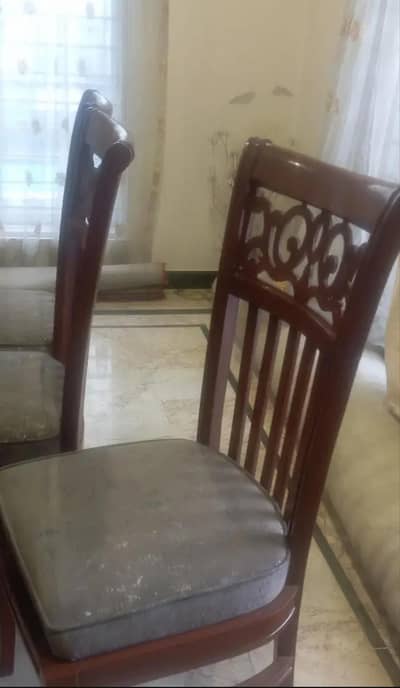 8 seater dining table