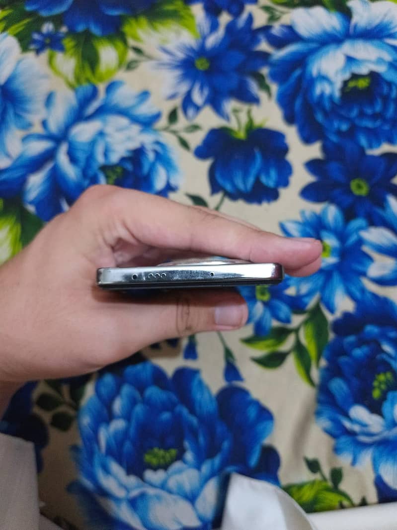 Tecno CAMON 30 8