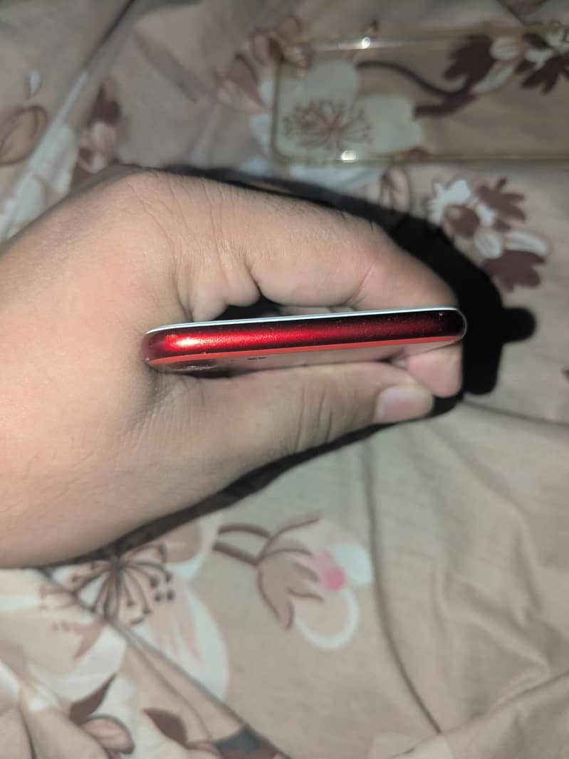 Apple iPhone 7 3