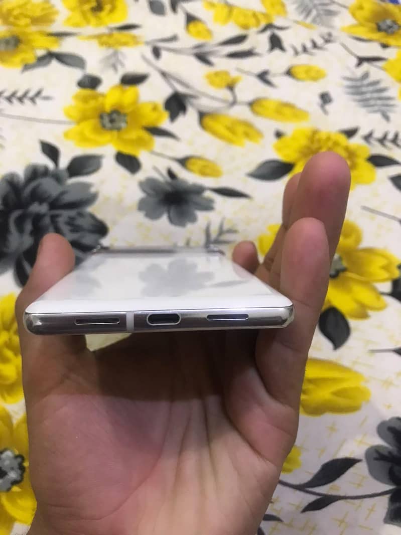 Google Pixel 6 Pro 2