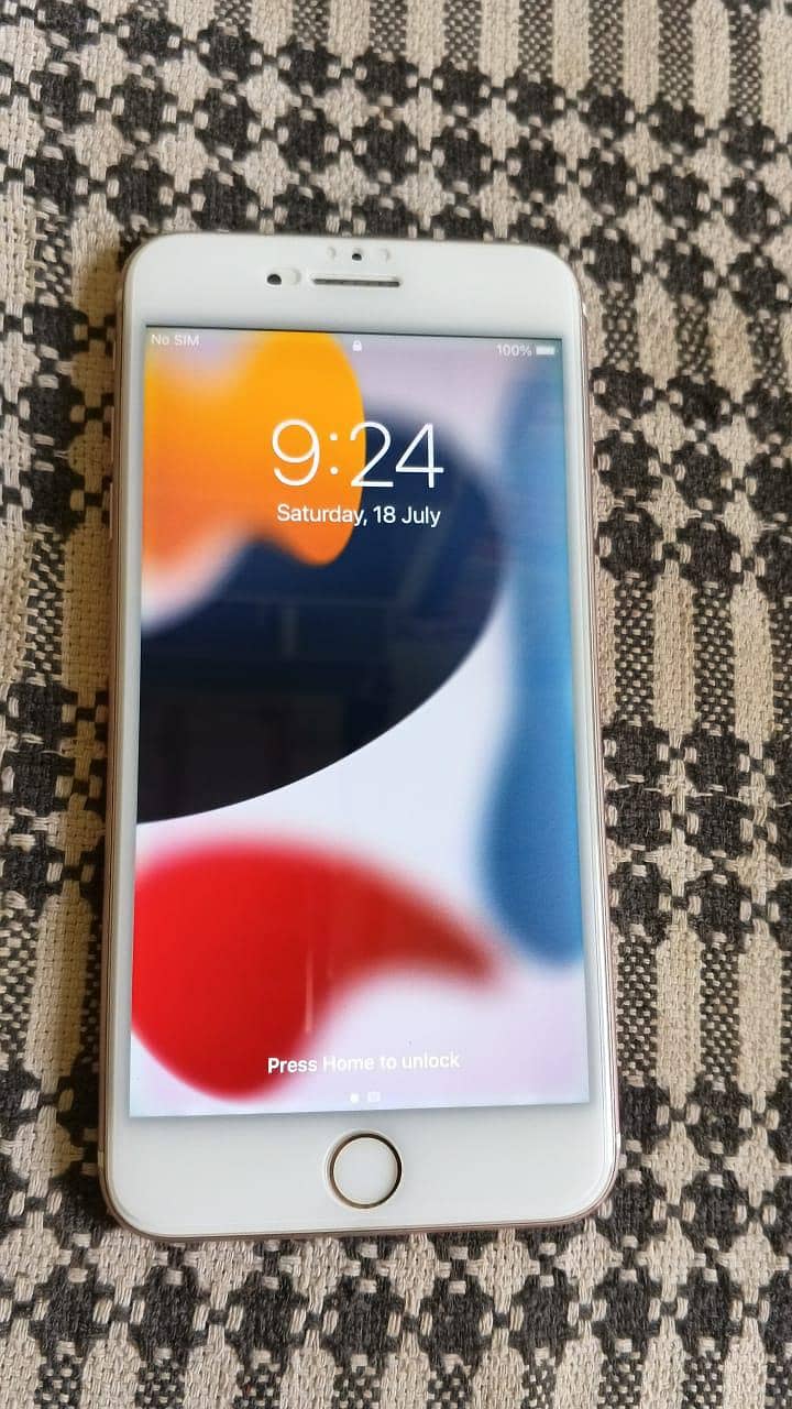 Apple iPhone 7 Plus 6